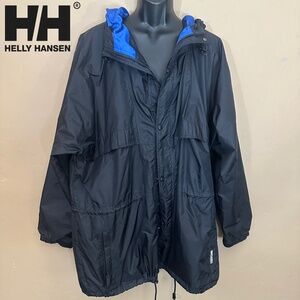 Helly Hansen Waterproof Jacket XL Gently worn Nylon / polyurethane Hooded